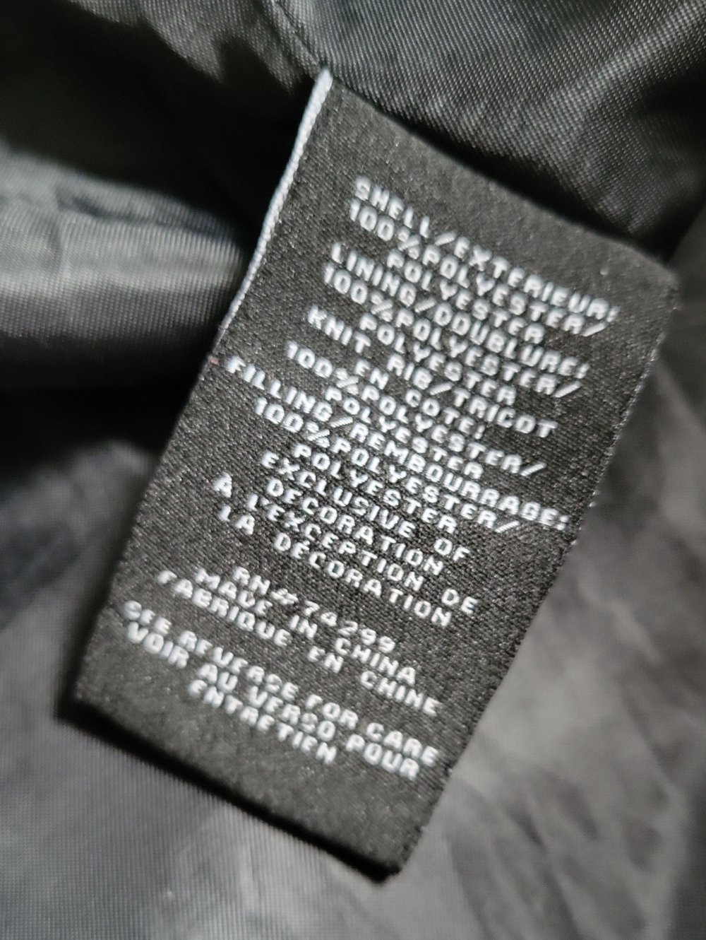 Black winter jacket - Picture 5 of 9
